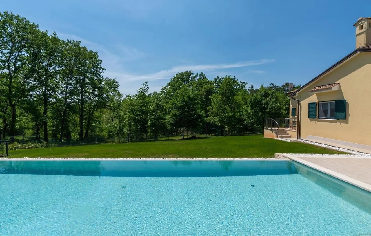 Vakantiehuis Holiday House Mateo With Private Pool Stari Pazin